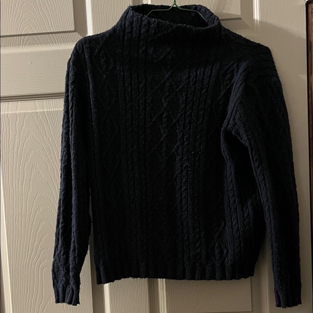 7/$20 Urban Quest Navy Cable Knit Sweater 7/$20